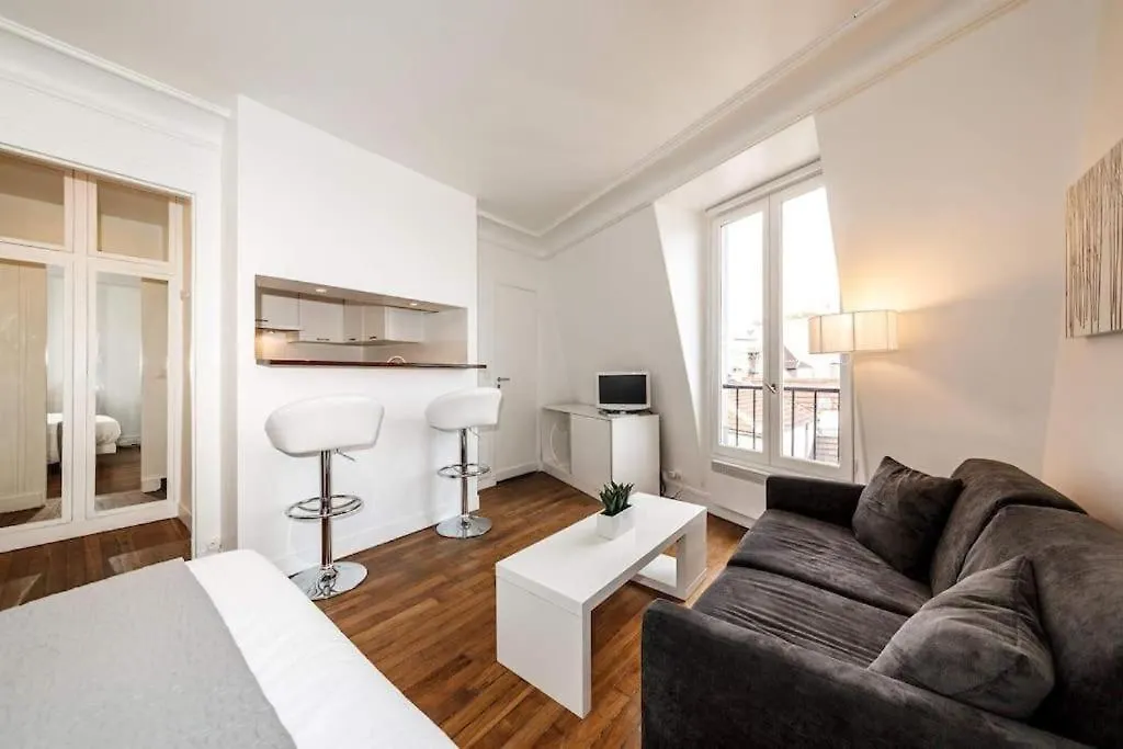 Lovely Withn View In Saint Germain